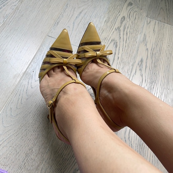 Kate Spade heels - Picture 1 of 9